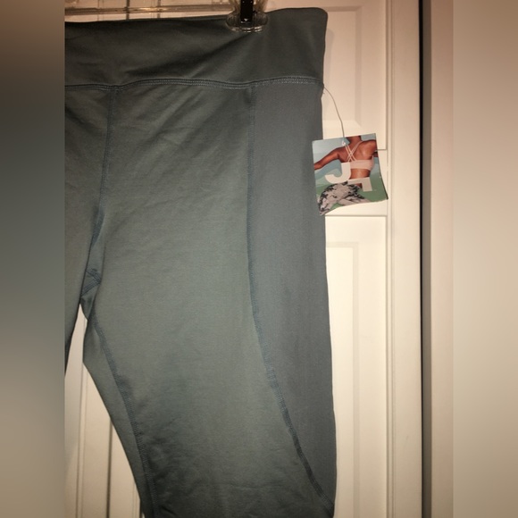 New With Tags JoyLab Mint Greeb Leggings with sheer mesh. Size XXL NWT - Picture 3 of 12